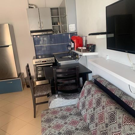 Beton Vlora B Studio Екстер'єр фото