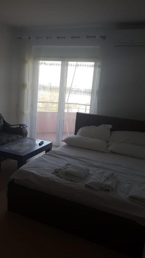 Beton Vlora B Studio Екстер'єр фото